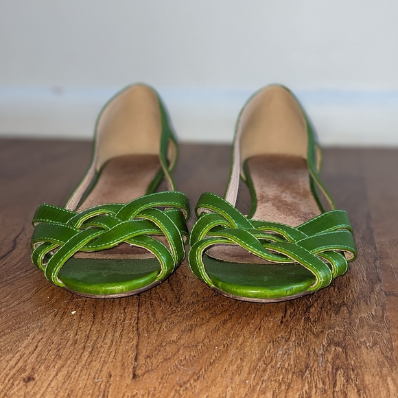 Nine West flats - Picture 7 of 8